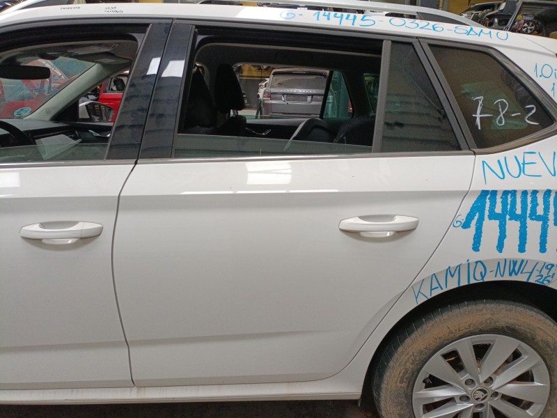 Recambio de puerta trasera izquierda para skoda kamiq (nw4) 1.0 tsi referencia OEM IAM   