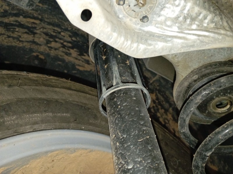 Recambio de amortiguador trasero izquierdo para skoda kamiq (nw4) 1.0 tsi referencia OEM IAM   