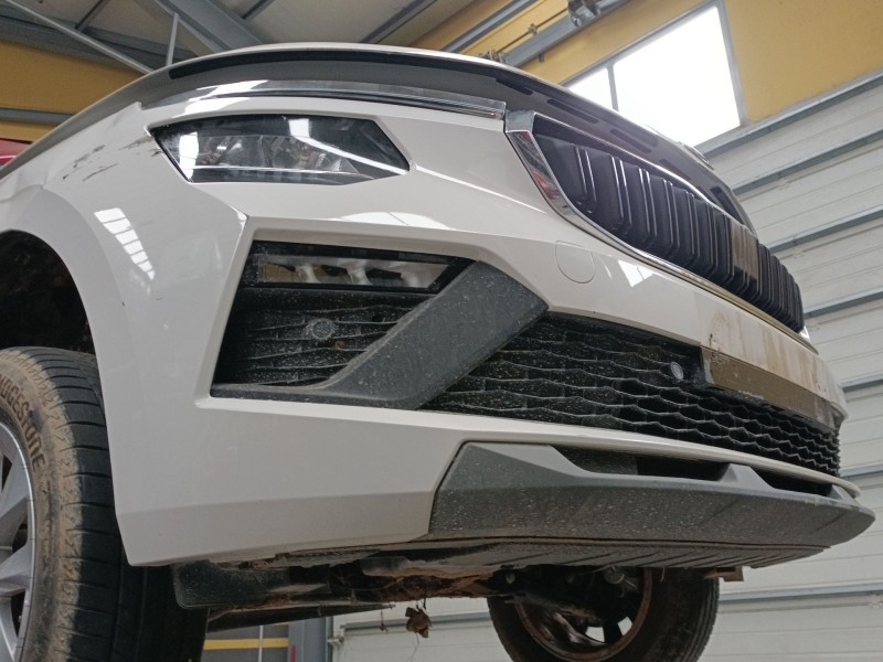 Recambio de paragolpes delantero para skoda kamiq (nw4) 1.0 tsi referencia OEM IAM   