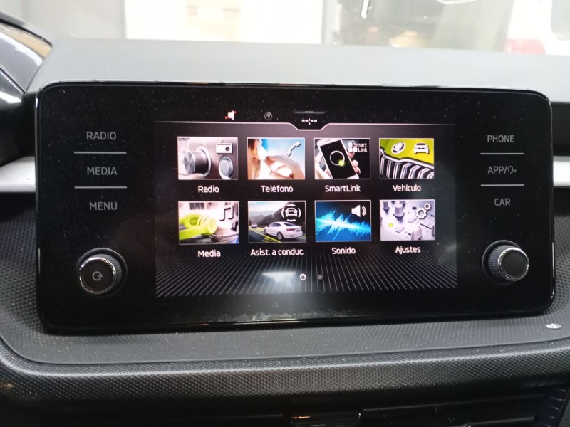 Recambio de sistema audio / radio cd para skoda fabia iv (pj3) 1.0 tsi referencia OEM IAM   