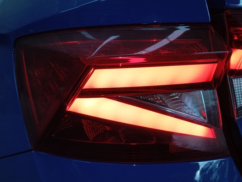 Recambio de piloto trasero izquierdo para skoda fabia iv (pj3) 1.0 tsi referencia OEM IAM   