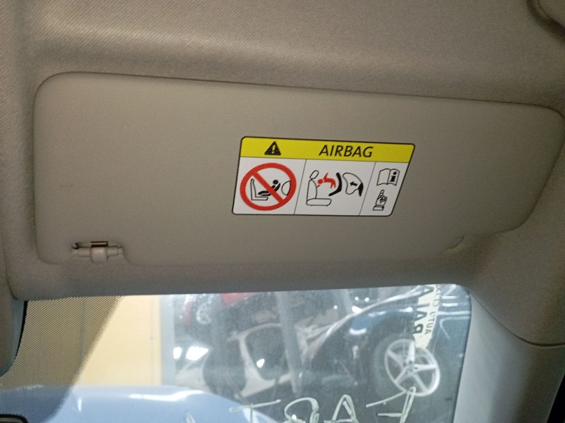 Recambio de parasol derecho para skoda fabia iv (pj3) 1.0 tsi referencia OEM IAM   