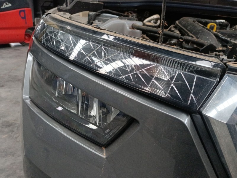 Recambio de faro derecho xenon para skoda kamiq (nw4) 1.0 tsi referencia OEM IAM   