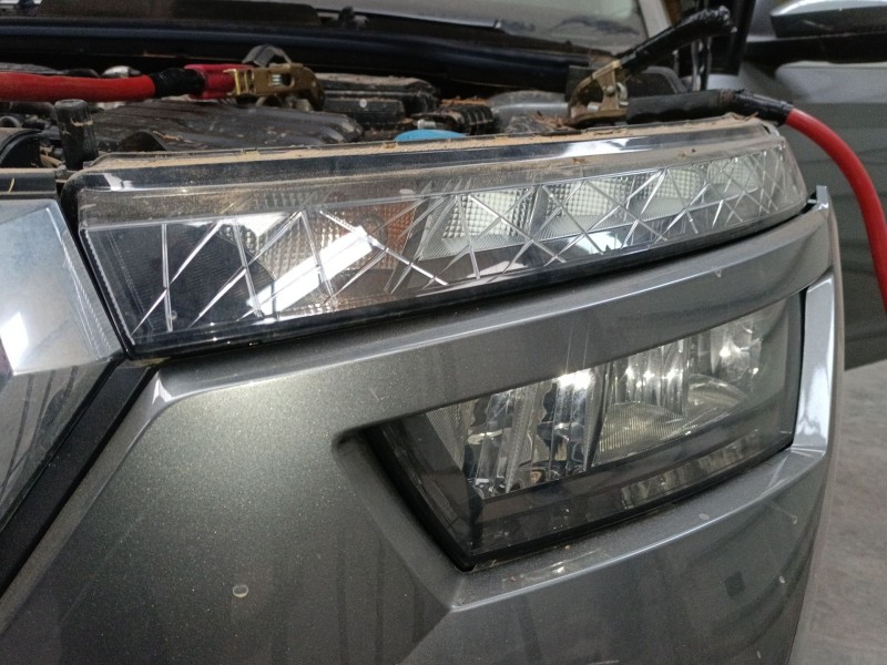 Recambio de faro izquierdo xenon para skoda kamiq (nw4) 1.0 tsi referencia OEM IAM   