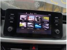 SISTEMA AUDIO / RADIO CD 