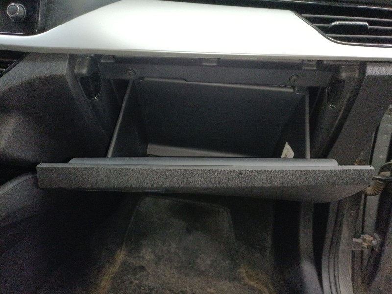 Recambio de guantera para skoda kamiq (nw4) 1.0 tsi referencia OEM IAM   