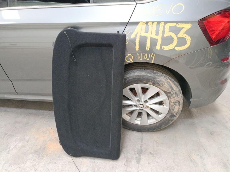 Recambio de bandeja trasera para skoda kamiq (nw4) 1.0 tsi referencia OEM IAM   