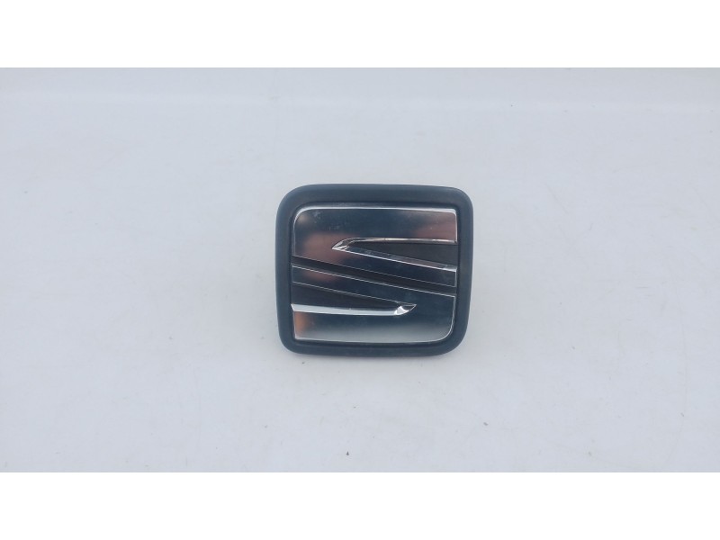 Recambio de maneta exterior porton para seat leon sportstourer kl8 fr hybrid referencia OEM IAM   
