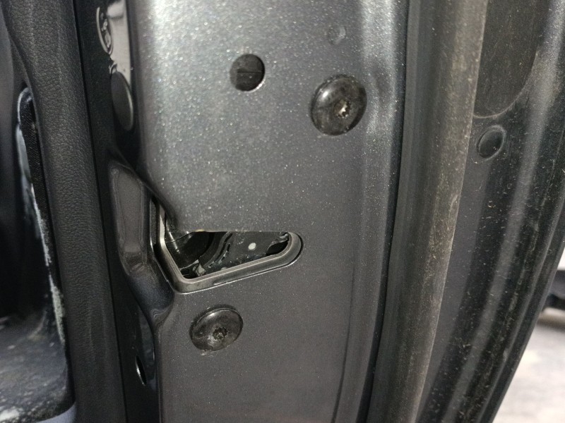 Recambio de cerradura puerta trasera derecha para skoda kamiq (nw4) 1.0 tsi referencia OEM IAM   