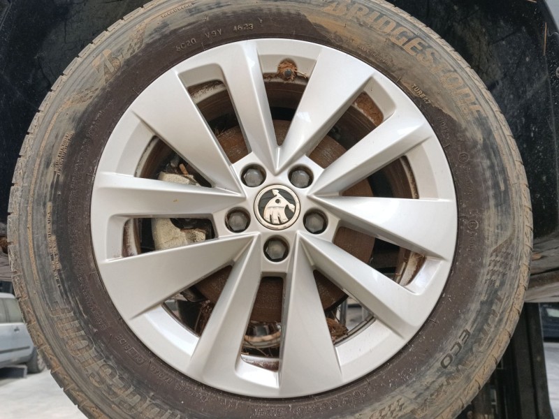 Recambio de llanta sin neumatico para skoda kamiq (nw4) 1.0 tsi referencia OEM IAM 16 PULGADAS  