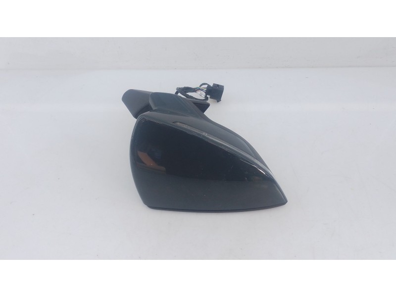 Recambio de retrovisor derecho electrico para seat arona (kj7, kjp) 1.0 tsi referencia OEM IAM   