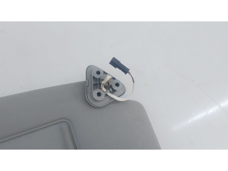 Recambio de parasol derecho para bmw x3 (e83) 3.0 d referencia OEM IAM   