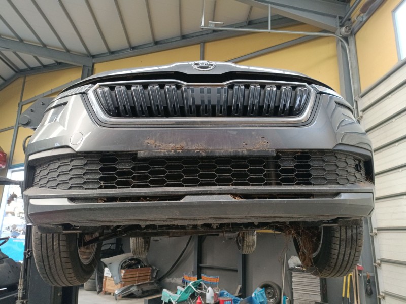 Recambio de paragolpes delantero para skoda kamiq (nw4) 1.0 tsi referencia OEM IAM   