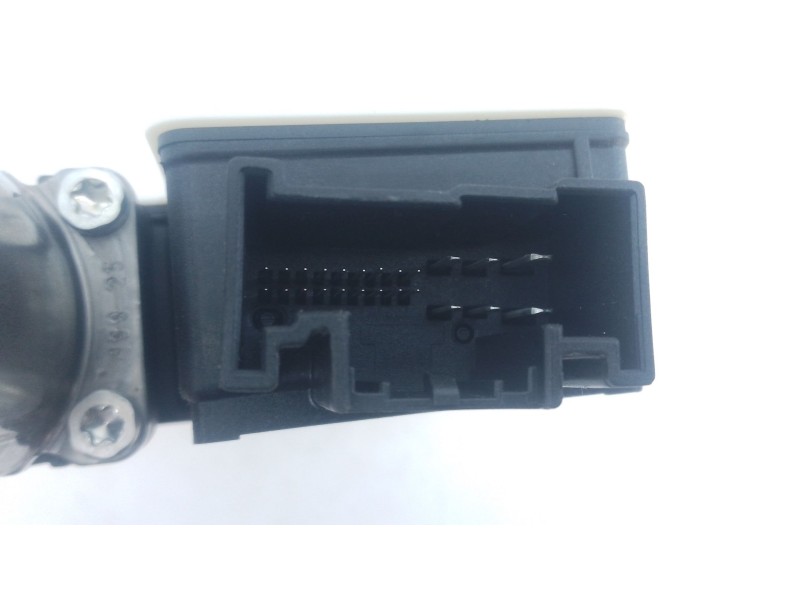 Recambio de motor elevalunas delantero derecho para seat arona (kj7, kjp) 1.0 tsi referencia OEM IAM   