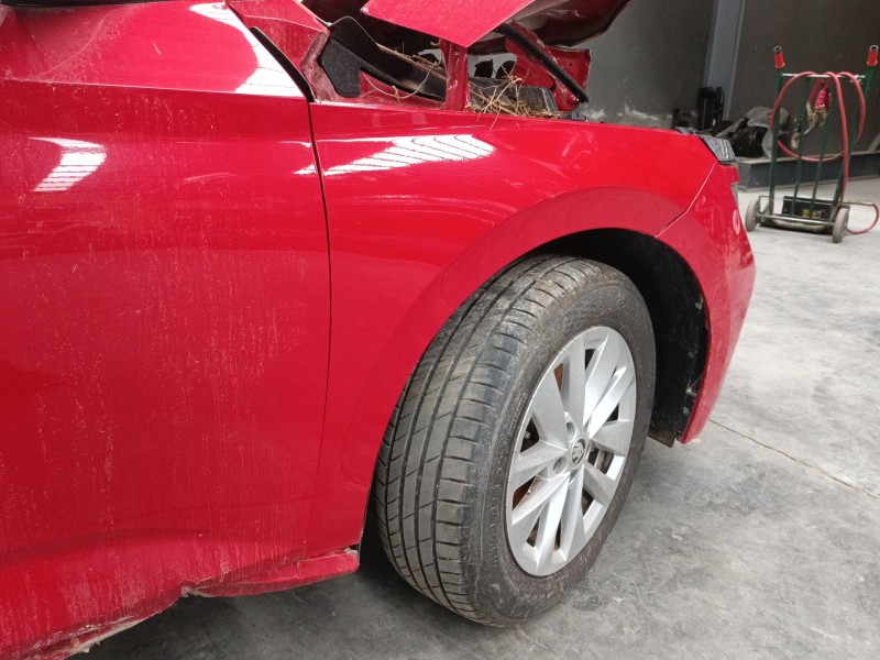 Recambio de aleta delantera derecha para skoda kamiq (nw4) 1.0 tsi referencia OEM IAM   