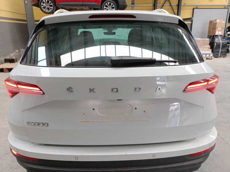 Recambio de porton trasero para skoda karoq (nu7, nd7) 1.5 tsi referencia OEM IAM   