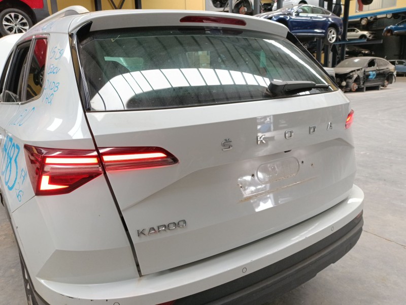 Recambio de porton trasero para skoda karoq (nu7, nd7) 1.5 tsi referencia OEM IAM   