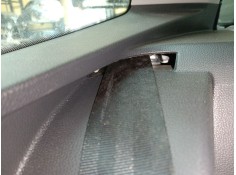 CINTURON SEGURIDAD TRASERO DERECHO 