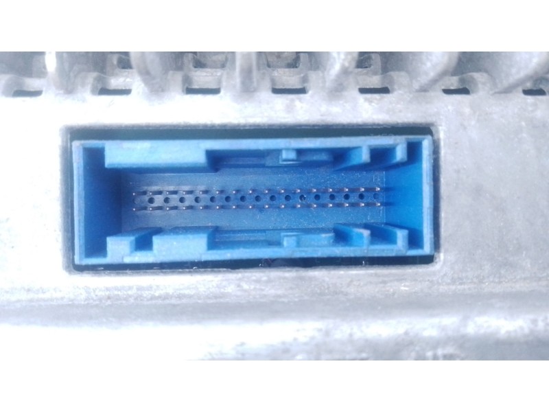 Recambio de cuadro instrumentos para land rover range rover velar referencia OEM IAM   