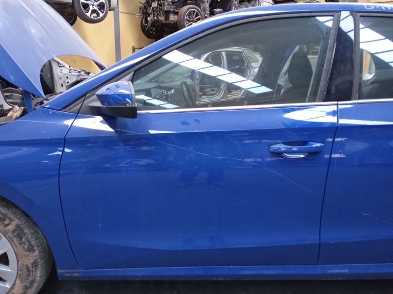 Recambio de puerta delantera izquierda para skoda fabia iv (pj3) 1.0 tsi referencia OEM IAM   
