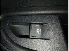 MANDO ELEVALUNAS TRASERO DERECHO 