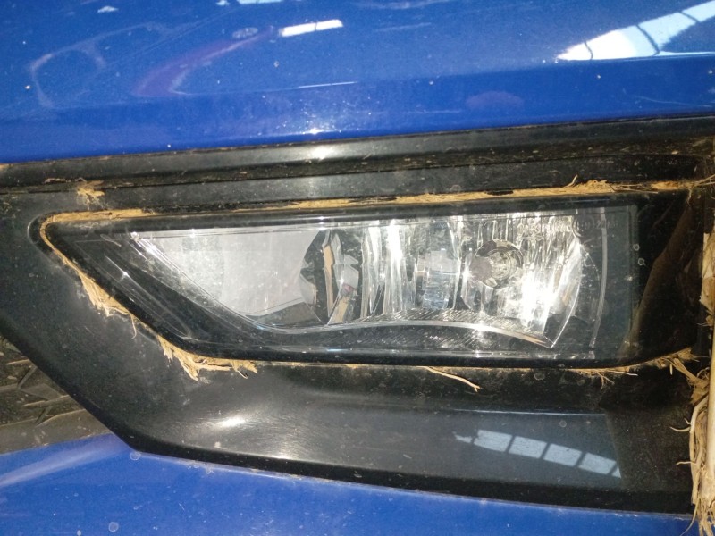 Recambio de faro antiniebla izquierdo para skoda fabia iv (pj3) 1.0 tsi referencia OEM IAM   