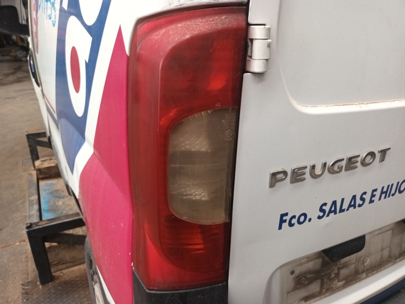Recambio de piloto trasero izquierdo para peugeot bipper tepee 1.4 hdi referencia OEM IAM   