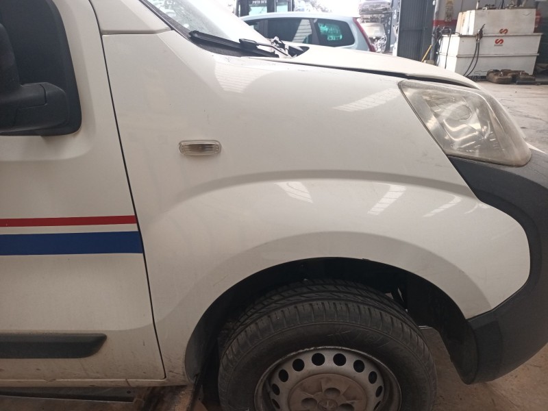 Recambio de aleta delantera derecha para peugeot bipper tepee 1.4 hdi referencia OEM IAM   
