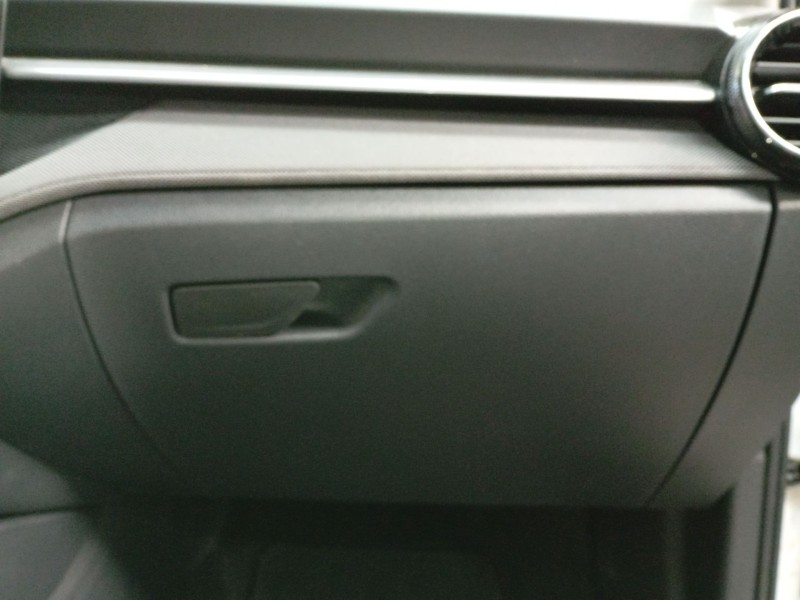 Recambio de guantera para skoda fabia iv (pj3) 1.0 tsi referencia OEM IAM   