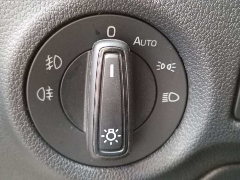 Recambio de mando luces para skoda fabia iv (pj3) 1.0 tsi referencia OEM IAM   