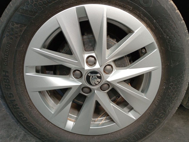 Recambio de llanta sin neumatico para skoda fabia iv (pj3) 1.0 tsi referencia OEM IAM 15 PULGADAS  
