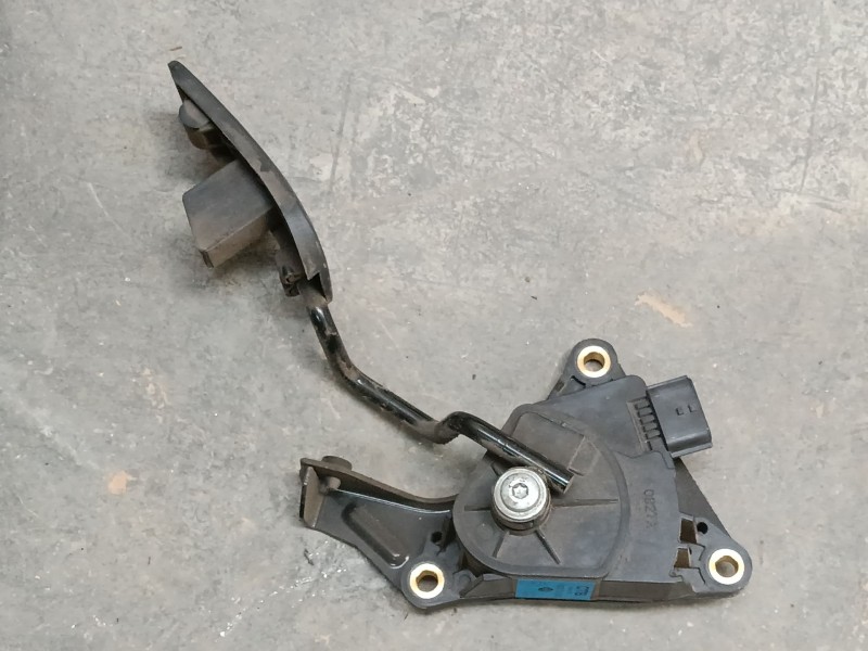 Recambio de pedal acelerador para nissan nv200 furgoneta 1.5 dci 90 (m20, m20m) referencia OEM IAM 18002BJ91A  