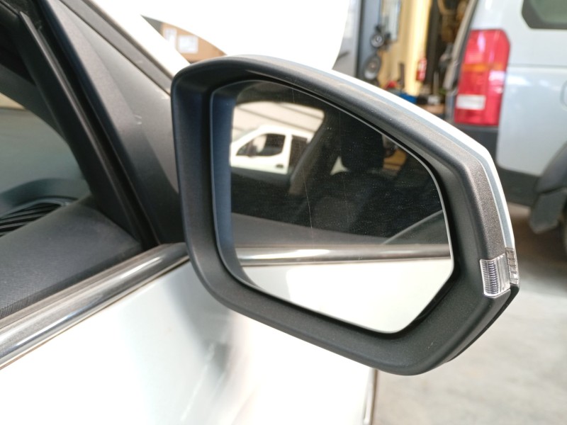 Recambio de retrovisor derecho electrico para skoda fabia iv (pj3) 1.0 tsi referencia OEM IAM   