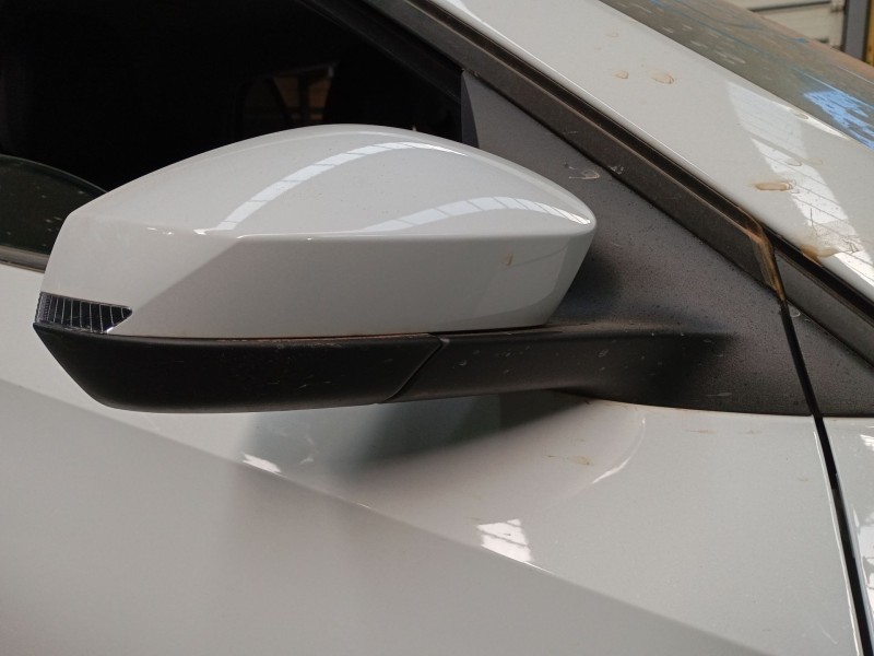 Recambio de retrovisor derecho electrico para skoda fabia iv (pj3) 1.0 tsi referencia OEM IAM   