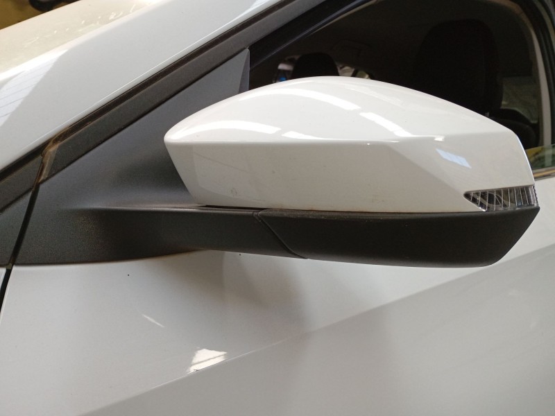 Recambio de retrovisor izquierdo electrico para skoda fabia iv (pj3) 1.0 tsi referencia OEM IAM   