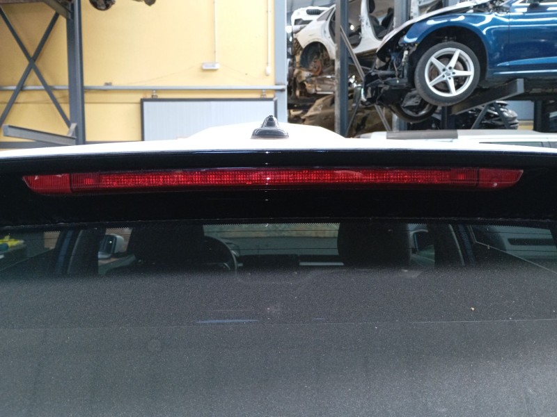 Recambio de luz central de freno para skoda fabia iv (pj3) 1.0 tsi referencia OEM IAM   