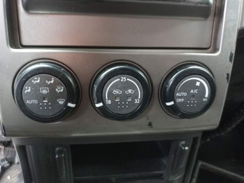 Recambio de mando calefaccion / aire acondicionado para nissan x-trail i (t30) 2.2 dci referencia OEM IAM   