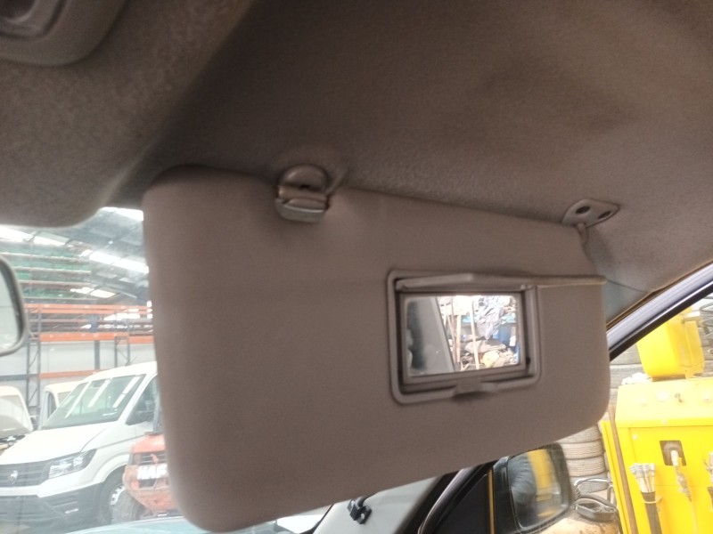 Recambio de parasol derecho para nissan x-trail i (t30) 2.2 dci referencia OEM IAM   