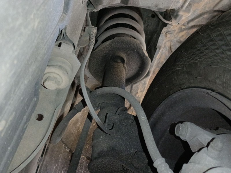 Recambio de amortiguador delantero izquierdo para nissan nv200 furgoneta 1.5 dci 90 (m20, m20m) referencia OEM IAM   