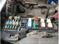 Recambio de caja reles / fusibles para suzuki grand vitara i (ft, ht) 2.0 hdi 110 16v 4x4 (sq 420d) referencia OEM IAM   