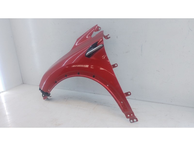 Recambio de aleta delantera izquierda para renault captur ii (hf_) e-tech 160 referencia OEM IAM   