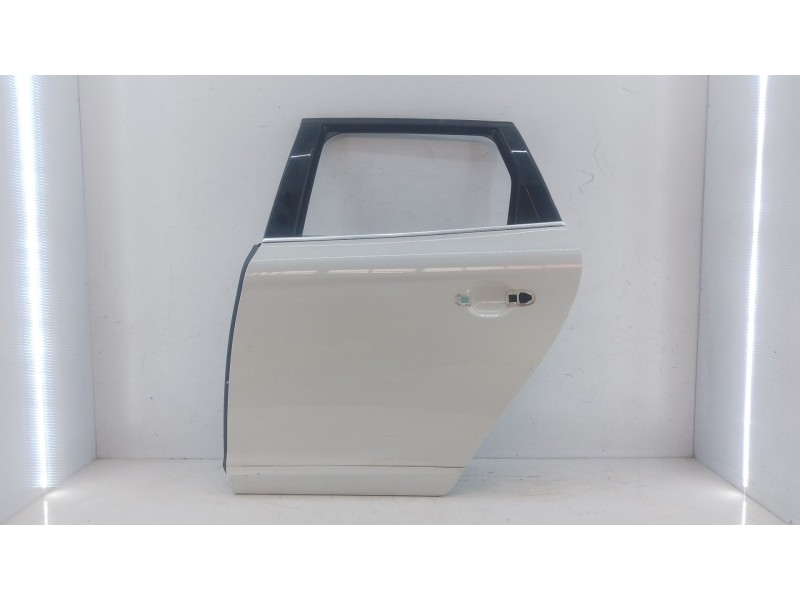 Recambio de puerta trasera izquierda para volvo xc60 r-design momentum referencia OEM IAM   