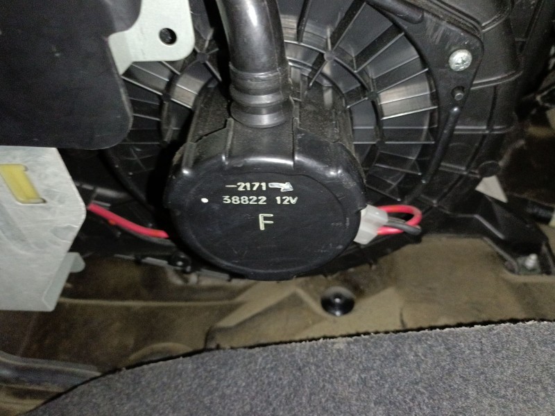 Recambio de ventilador calefaccion para suzuki grand vitara i (ft, ht) 2.0 hdi 110 16v 4x4 (sq 420d) referencia OEM IAM   