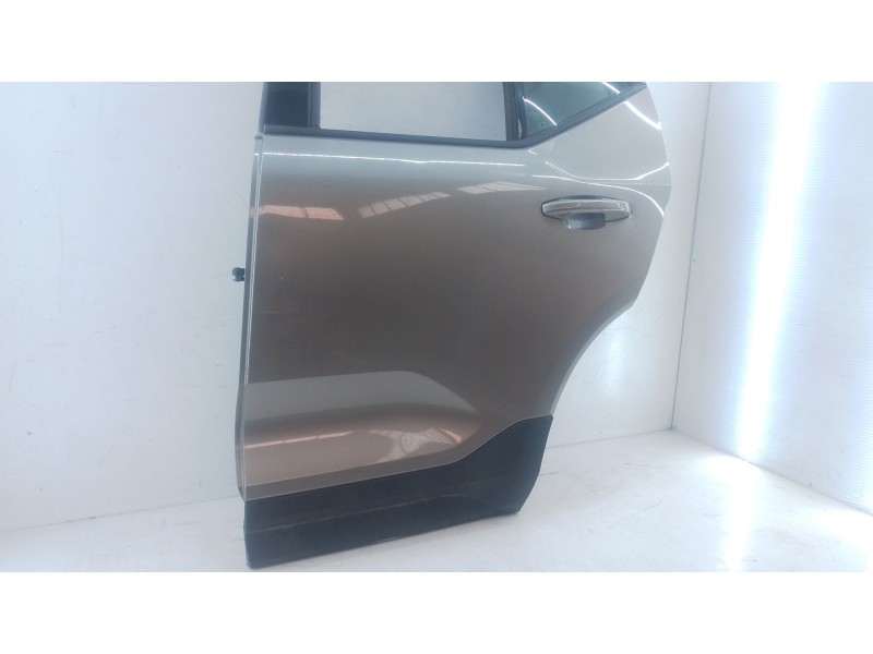 Recambio de puerta trasera izquierda para volvo xc40 (536) t3 referencia OEM IAM   