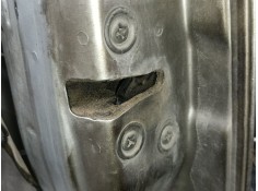 CERRADURA MALETERO / PORTON 