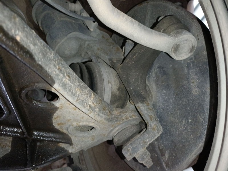 Recambio de mangueta delantera izquierda para suzuki grand vitara i (ft, ht) 2.0 hdi 110 16v 4x4 (sq 420d) referencia OEM IAM   