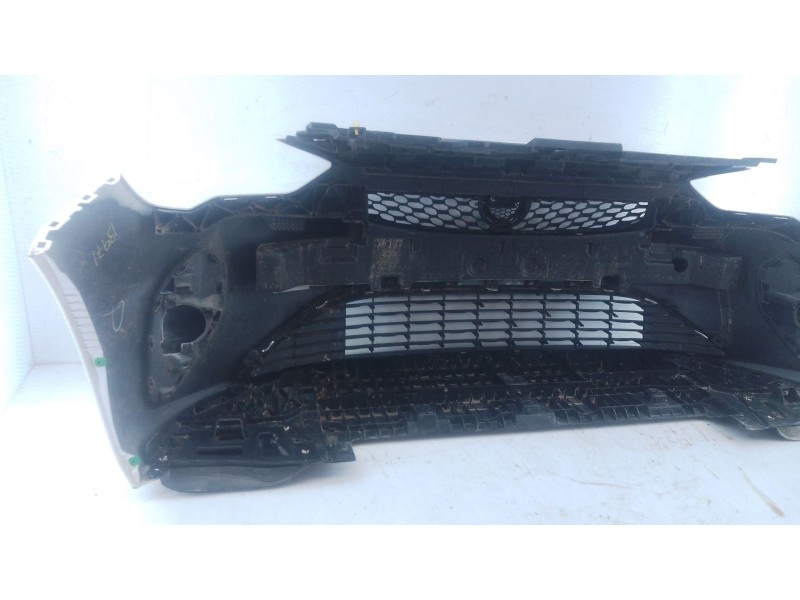 Recambio de paragolpes delantero para opel corsa f (p2jo) 1.2 (68) referencia OEM IAM   