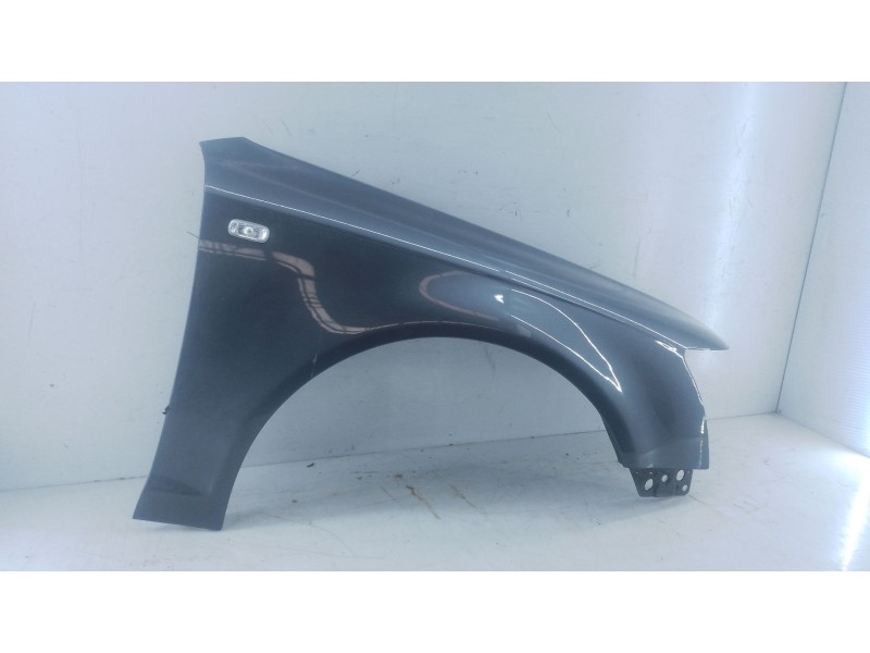 Recambio de aleta delantera derecha para audi a6 avant (4f5) a6 4f5 quattro tdi referencia OEM IAM   E4-B3-7