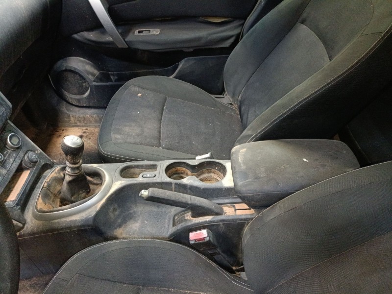 Recambio de consola central para nissan qashqai i (j10, nj10) 2.0 dci a las 4 ruedas referencia OEM IAM   