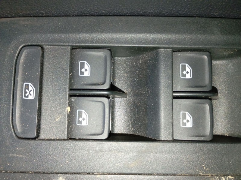 Recambio de mando elevalunas delantero izquierdo para skoda fabia iv (pj3) 1.0 tsi referencia OEM IAM   